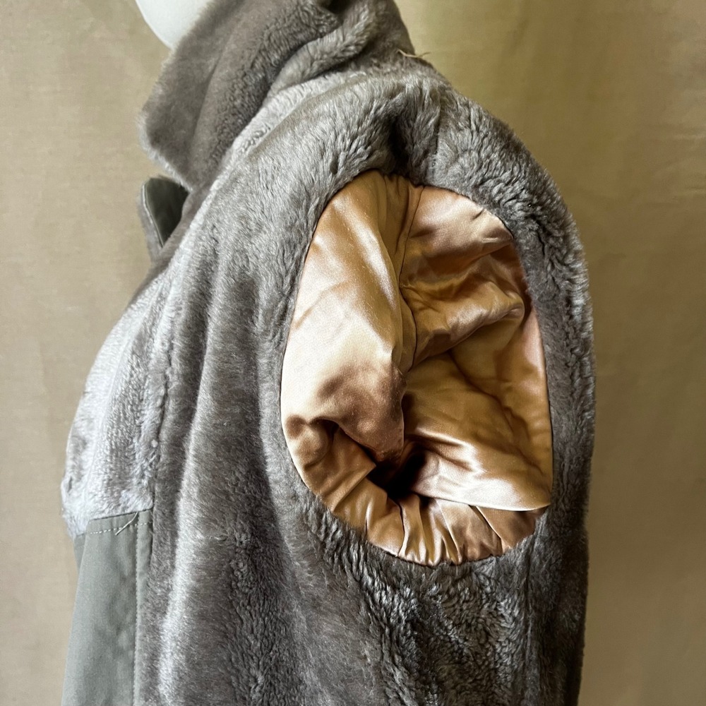 Vintage Maine Guide by Congress Gray Coat with Faux Fur Lining Sz 40 Made in USA - Picture 8 of 11